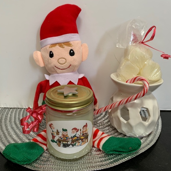 Hand Poured Soy Wax Other - Christmas Candle Frosted Pumpkin Soy Wax 9 oz